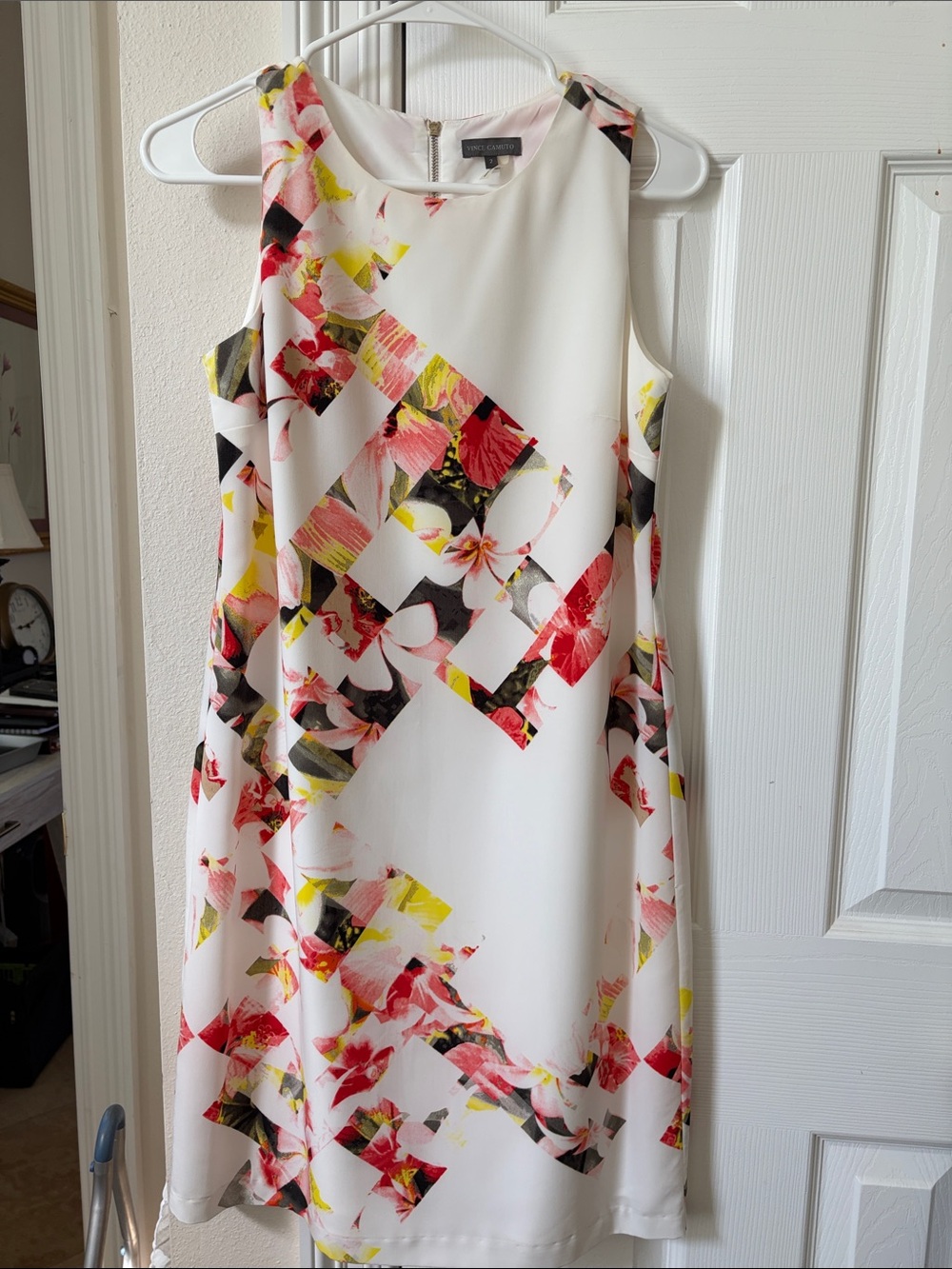 Vince Camuto White Floral Geometric Mini Dress